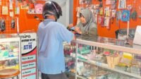 Layani Puluhan Transaksi Warga Setiap Hari, Dwi Astuti Rasakan Manfaat Jadi BRILink Agen di Kediri
