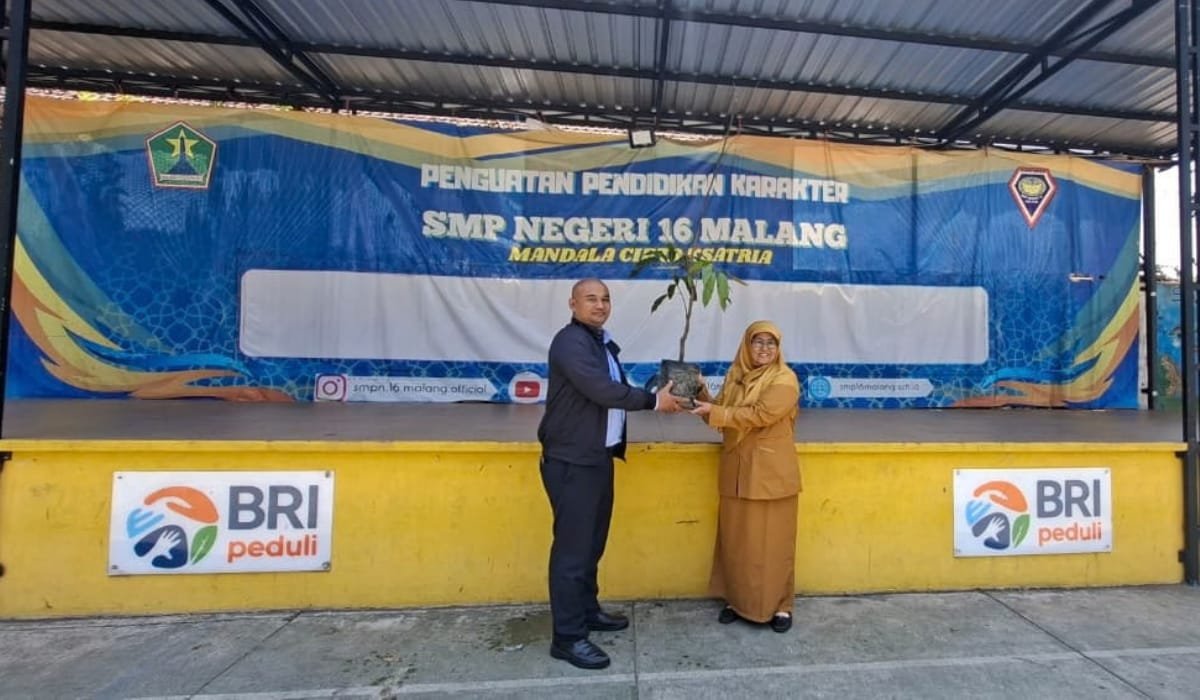 Tak Sekadar Menanam, BRI Region 13 Malang Hadirkan Bibit Produktif untuk Edukasi Siswa