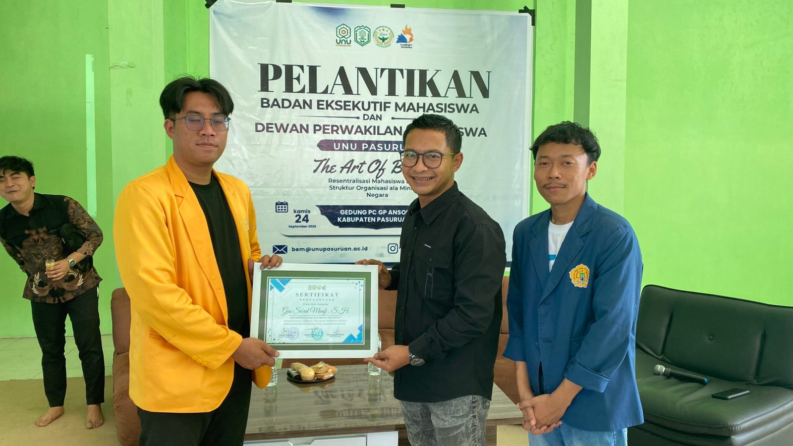 Pelantikan BEM-DPM UNU Pasuruan, Gus Muafi Tekankan Mahasiswa Harus Jadi Kontrol Sosial yang Strategis