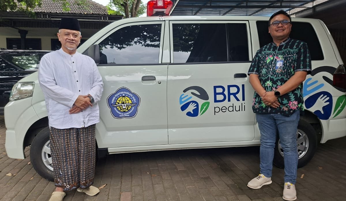 Renovasi Kelas hingga Ambulans, Bentuk Dukungan BRI untuk Pesantren di Wilayah Malang